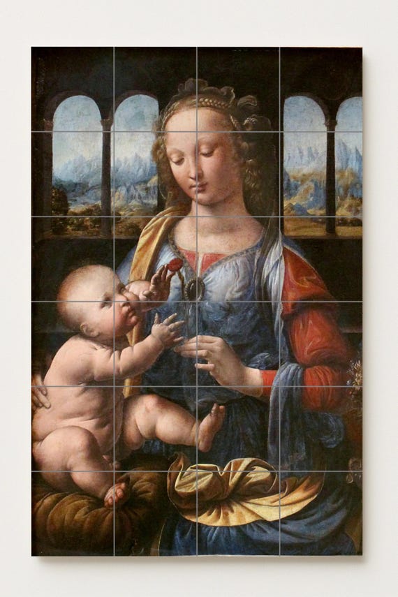 Mural de cerámica de la Virgen del Clavel — vista 2