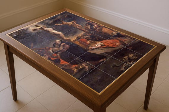 Mural de cerámica de Cristo en la Cruz — vista 3