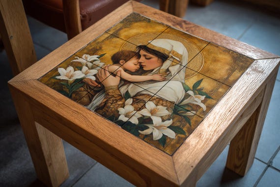 Mural cerámico de la Sagrada Madre y el Niño — vista 4