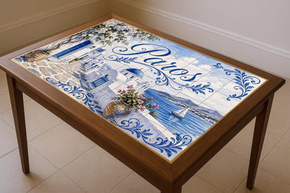 Mural de azulejos de cerámica de Paros, arte mural junto al mar en una isla g…