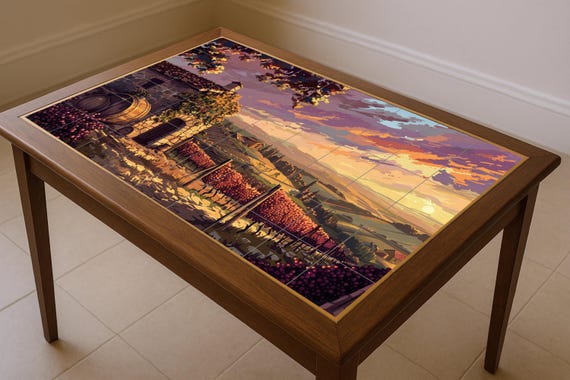 Mural de azulejos con viñedos al atardecer en la Toscana