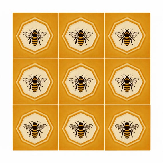 Honey Bee — vista 2