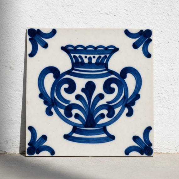 Azul Amphora