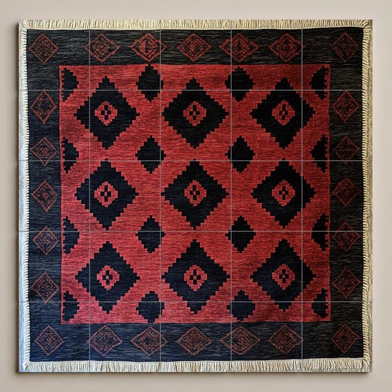 Mural cerámico de poncho gaucho argentino con motivos de diamantes rojos y ne… — vista 3