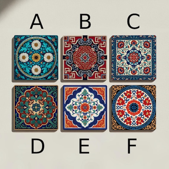 Azulejos persas con diseño de medallón floral safávida — vista 2