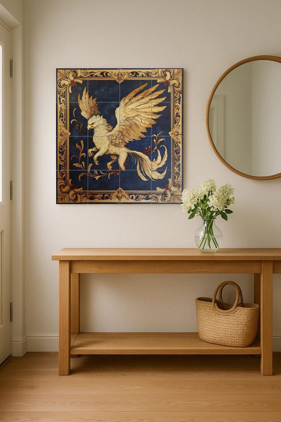 Mural de pared de cerámica de grifo dorado con marco heráldico y fondo azul o…